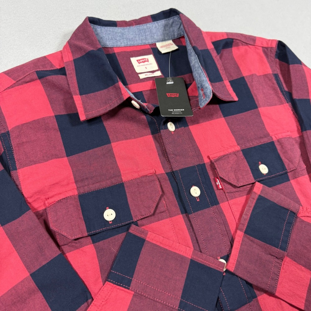 Levis Mens Buffalo Plaid Flannel Shirt Red Navy Blue Long Sleeve Small 261